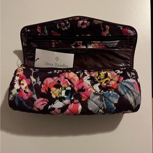 Vera Bradley Indiana Rose Iconic On a Roll Case - NWT!